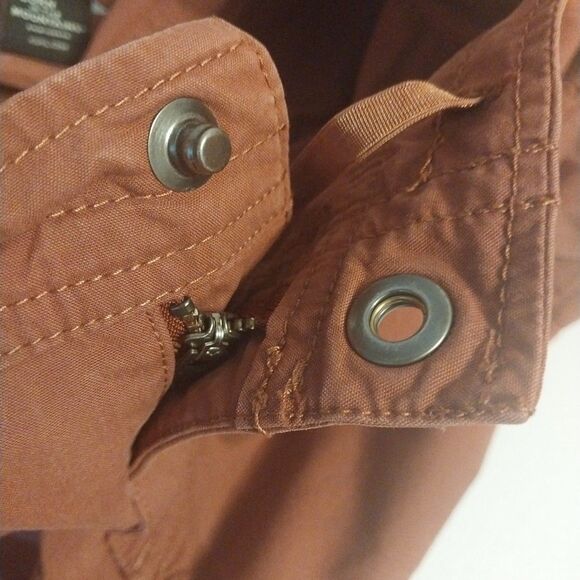 Kuhl Women's Roll Up Cargo Pants Sz 12 Rust Snap Pockets Gorpcore Hiking Camping - Picture 11 of 15